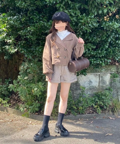 Mysa&Liina（ミーサリーナ）の「トレンチ×ジレベスト　2WAYライトアウター（トレンチコート・レディース・ブラウン/アイボリー/グレイッシュベージュ・M）」の12枚目の写真