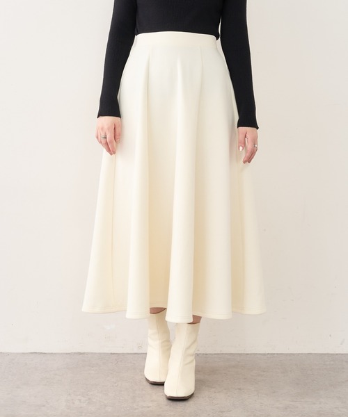 natural couture（ナチュラルクチュール）の「ふわもちラテAラインスカート（スカート・レディース・ブラック/アイボリー/グレイッシュベージュ/ピンクベージュ・FREE）」の17枚目の写真