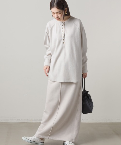 OMNES（オムネス）の「ウールタッチリブニットソーヘンリーネックプルオーバー（ニット/セーター・レディース・ベージュ/グレイッシュベージュ/チャコール・FREE）」の22枚目の写真