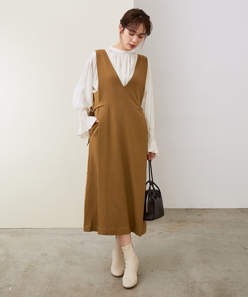 ROPE'（ロペ）の「【WEB限定】サイドベルトジャンパースカート（ジャンパースカート・レディース・ブラック/キャメル・38）」の7枚目の写真