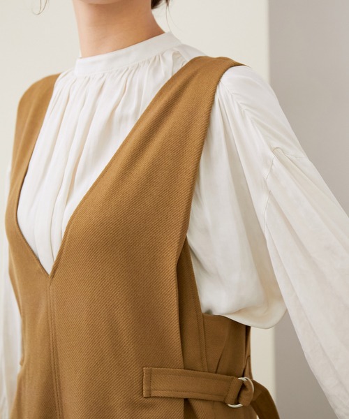 ROPE'（ロペ）の「【WEB限定】サイドベルトジャンパースカート（ジャンパースカート・レディース・ブラック/キャメル・38）」の13枚目の写真