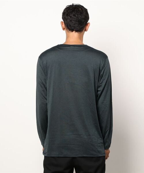 EDWIN（エドウィン）の「【EDWIN/エドウィン】BODY　FIRE　クルーナックロングＴシャツ　保温機能　インナー（Tシャツ/カットソー・メンズ・ホワイト/グレー/チャコールグレー/ネイビー・MEDIUM/LARGE/X-LARGE）」の6枚目の写真