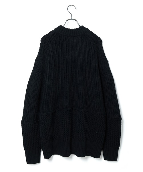 ADAM ET ROPE'(アダムエロペ)の「〈SHARE CLOSETシリーズ〉スイッチパターンニットプルオーバー(ニット/セーター・レディース・ライトグレー/ブラック・FREE)」の3枚目の写真