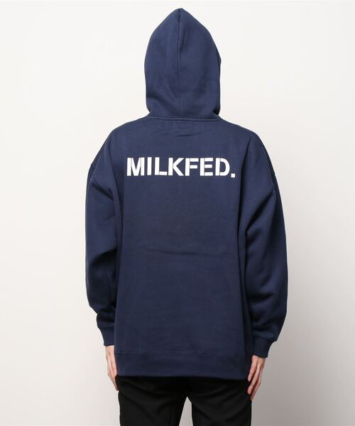 MILKFED.（ミルクフェド）の「BASIC STENCIL SWEAT HOODIE（パーカー・レディース・オフホワイト/ブラック/チャコール/ベージュ/ライトグリーン/ネイビー・M/L）」の19枚目の写真