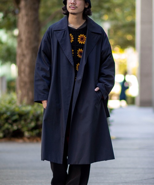 JOINT WORKS（ジョイントワークス）の「JW-OVER TRENCH コート（トレンチコート・メンズ・ブラック/ベージュ・SMALL/MEDIUM/LARGE）」の2枚目の写真
