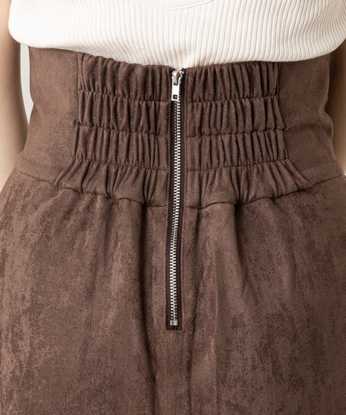 Chico(チコ)の「【新色追加】スリットハイウエストタイトロングスカート(スカート・レディース・ブラック/ブラウン/ブラック系その他/アイボリー・FREE)」の16枚目の写真