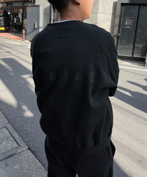 FOG ESSENTIALS(エフオージーエッセンシャルズ)の「ESSENTIALS /エッセンシャルズ バックロゴ クルーネックスウェット(スウェット・メンズ・ブラック/ヘザーグレー/ベージュ/ブラウン/アイボリー・S/M/L/XL)」の20枚目の写真