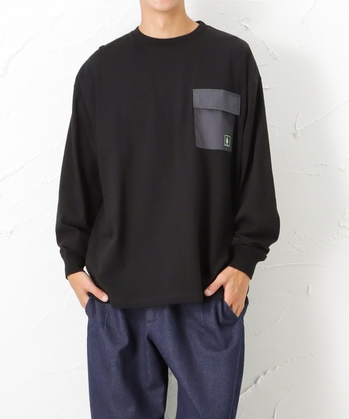 Woods(ウッズ)の「異素材ポケット バックプリント ロングスリーブTシャツ(Tシャツ/カットソー・メンズ・ホワイト/ブラック/グレー・XL/L/M)」の3枚目の写真