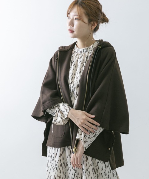 URBAN RESEARCH ROSSO WOMEN（アーバンリサーチ　ロッソ）の「ポンチョコート（その他アウター・レディース・ブラック/ブラウン・FREE）」の5枚目の写真