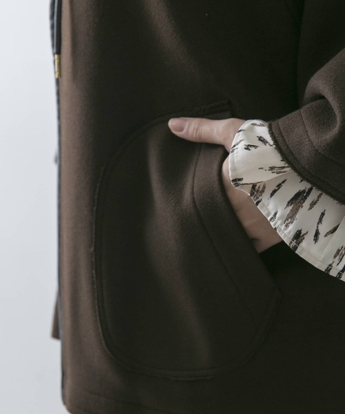 URBAN RESEARCH ROSSO WOMEN（アーバンリサーチ　ロッソ）の「ポンチョコート（その他アウター・レディース・ブラック/ブラウン・FREE）」の21枚目の写真