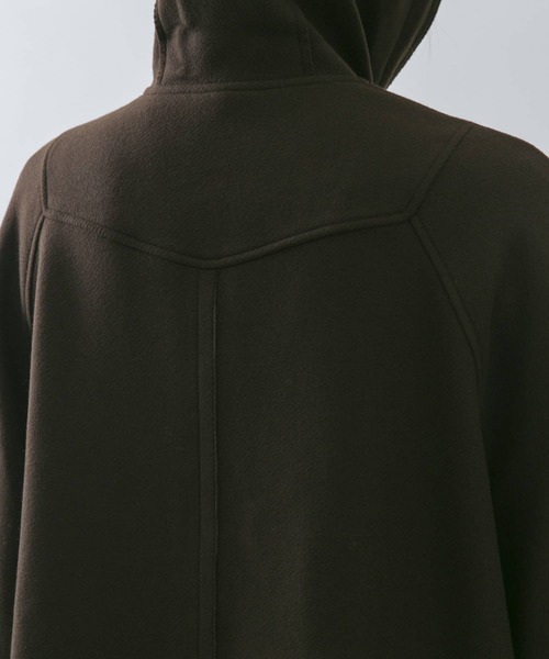 URBAN RESEARCH ROSSO WOMEN（アーバンリサーチ　ロッソ）の「ポンチョコート（その他アウター・レディース・ブラック/ブラウン・FREE）」の13枚目の写真