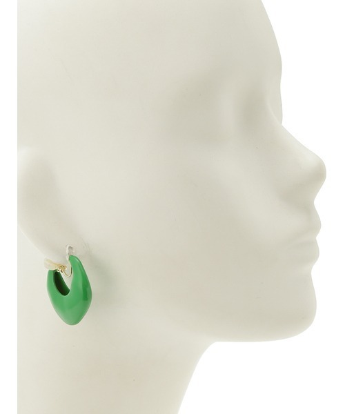 Mila Owen（ミラオーウェン）の「ボリュームアーチイヤリング（イヤリング・レディース・ゴールド/シルバー/グリーン・FREE）」の7枚目の写真