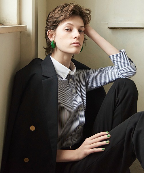 Mila Owen（ミラオーウェン）の「ボリュームアーチイヤリング（イヤリング・レディース・ゴールド/シルバー/グリーン・FREE）」の11枚目の写真