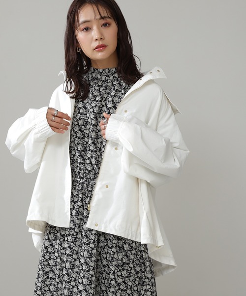 N.（N. Natural Beauty Basic）（エヌエヌナチュラルビューティーベーシック）の「◆マウンテンパーカー（パーカー・レディース・ホワイト/ベージュ/ネイビー・MEDIUM）」の2枚目の写真