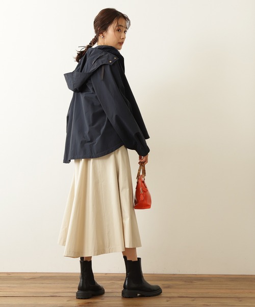 N.（N. Natural Beauty Basic）（エヌエヌナチュラルビューティーベーシック）の「◆マウンテンパーカー（パーカー・レディース・ホワイト/ベージュ/ネイビー・MEDIUM）」の11枚目の写真