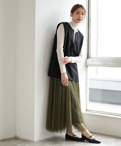 Pierrot（ピエロ）の「チュールスカート ロング丈（スカート・レディース・ブラック/ベージュ/ブルー/ラベンダー/チャコール/スモークピンク/カーキ/ネイビー/ブラウン・M/L）」の11枚目の写真