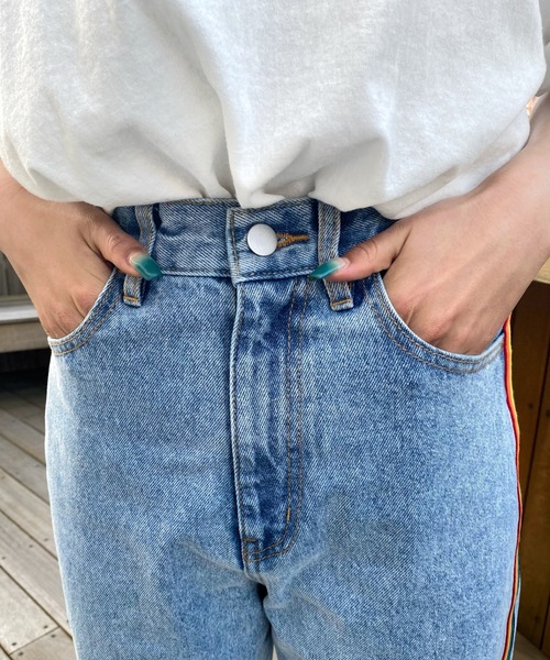 WHO'S WHO gallery(フーズフーギャラリー)の「【SLOPPY/スロッピー】レインボーデニム(デニムパンツ・レディース・ブラック/ブルー/サックスブルー・FREE/SMALL)」の5枚目の写真