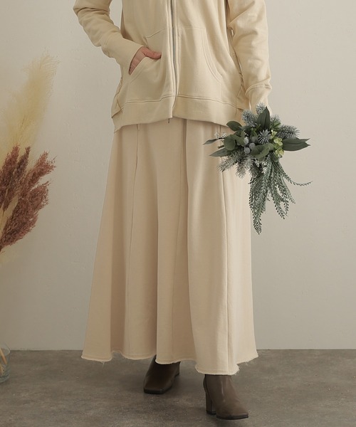 ElegChic(エレグシック)の「裏起毛フレアスカート(スカート・レディース・杢グレー/ライトカーキ/ブラック/ライトベージュ・4L/XL/M)」の13枚目の写真