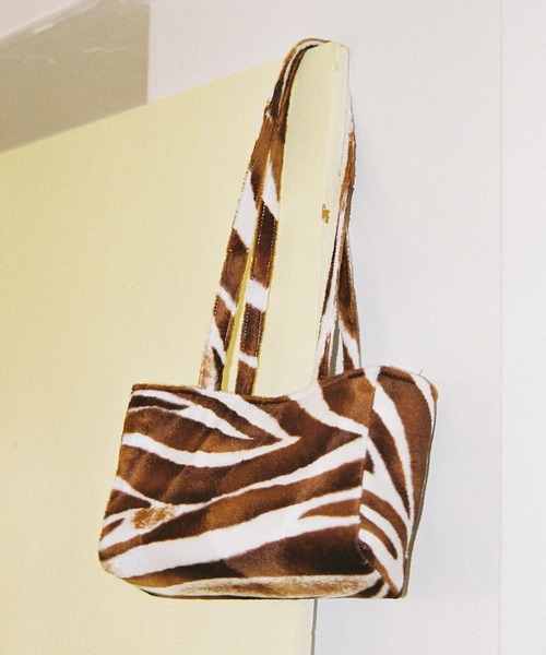 Bonjour Girl(ボンジュールガール)の「【Planforotherday/プラン・フォー・アザーデイ】CROIFFLE MINI BAG クロワッフルミニバッグ(トートバッグ・レディース・ホワイト/ブラウン系その他/ブラウン系その他2/ブラック・FREE)」の14枚目の写真