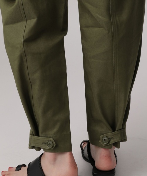 A part by（アパートバイ）の「2WAYミリタリースソベルトパンツ　281567（カーゴパンツ・レディース・カーキ/アイボリー/キャメル・MEDIUM/LARGE）」の18枚目の写真
