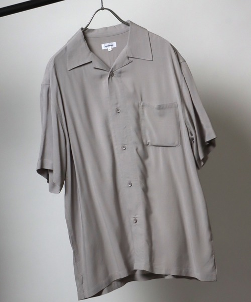 Salong hameu（サロン ハミュー）の「無地・総柄レーヨンアロハシャツ メンズ レディース/半袖開襟シャツ（シャツ/ブラウス・メンズ・ホワイト/チャコールグレー/ライトグレー/ブラック/ブルー/ホワイト系その他/グレイッシュベージュ/ブラック系その他/ブラック系その他2/ブラック系その他3/ブラック系その他4/ブラック系その他5/ブラック系その他6/ホワイト系その他2/ブラウン系その他/グレー系その他/ブラック系その他7/ブラック系1/ブラック系2/ブラック系4/ブラック系3・LL/M/L/S）」の17枚目の写真