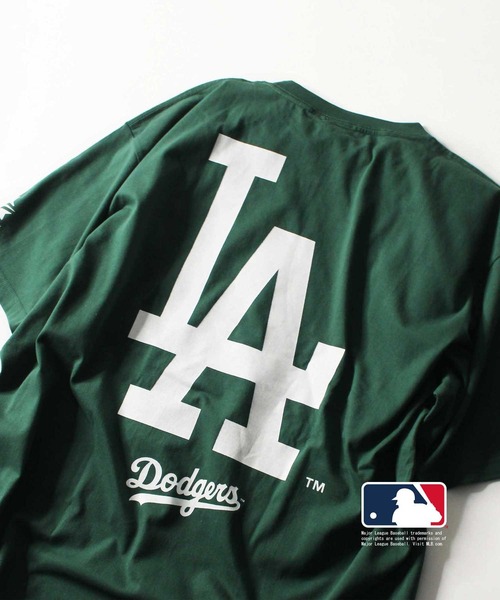 AVIREX（アヴィレックス）の「【WEB&DEPOT限定】MLB×AVIREXドジャース Tシャツ/Dodgers T-SHIRT（Tシャツ/カットソー・レディース・ライトグレー/ブラック/ダークグリーン・MEDIUM/LARGE/X-LARGE）」の3枚目の写真