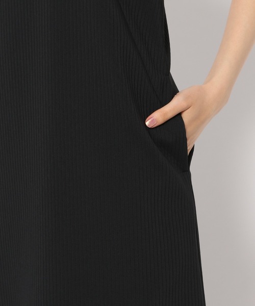 yuw(ユウ)の「キルトサスペンダージャンスカ 349521(ジャンパースカート・レディース・アイボリー/ブラック・FREE)」の6枚目の写真