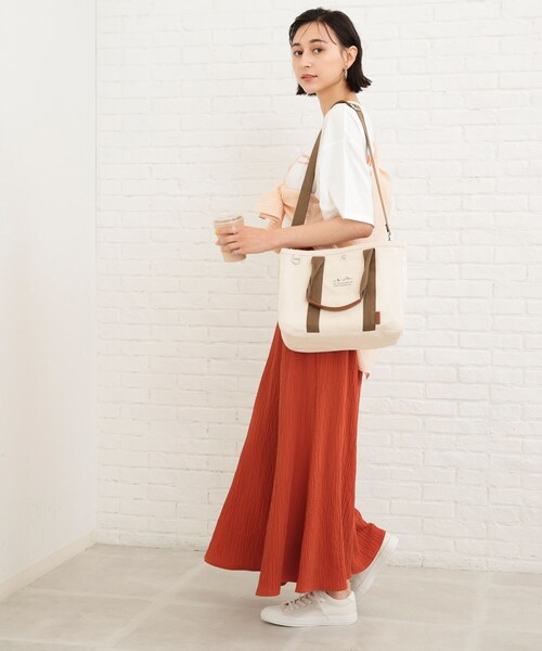 SHOO・LA・RUE（シューラルー）の「◆【3層】整理整頓できちゃうキャンバストート（トートバッグ・レディース・ダークブラウン/カーキ/アイボリー・00）」の22枚目の写真