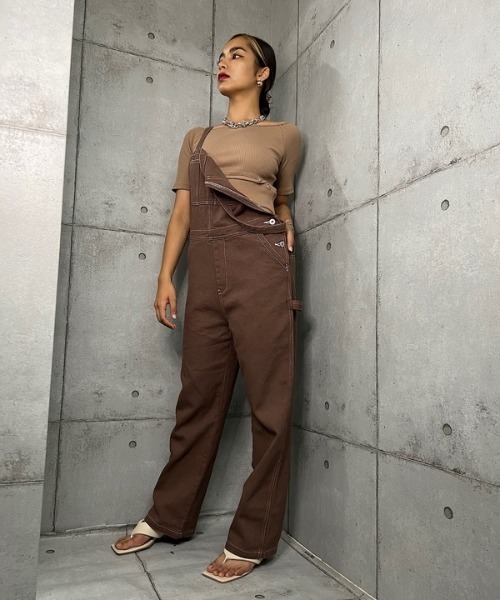 ROGER AND RAW（ロジャーアンドロウ）の「COLOR TWILL OVER ALL（サロペット/オーバーオール・レディース・ブラウン/ピンク/グリーン/アイボリー・MEDIUM）」の13枚目の写真