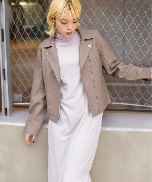 SpRay（スプレイ）の「エコレザーライダース（ライダースジャケット・レディース・ブラック/ブラウン/モカ/グレイッシュベージュ・FREE）」の3枚目の写真