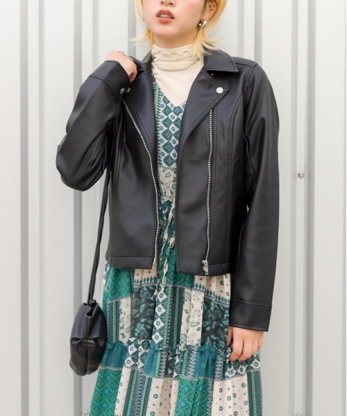 SpRay（スプレイ）の「エコレザーライダース（ライダースジャケット・レディース・ブラック/ブラウン/モカ/グレイッシュベージュ・FREE）」の13枚目の写真