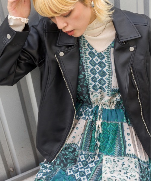 SpRay（スプレイ）の「エコレザーライダース（ライダースジャケット・レディース・ブラック/ブラウン/モカ/グレイッシュベージュ・FREE）」の18枚目の写真