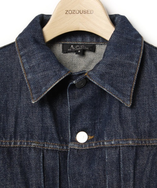 A.P.C.(アーペーセー)の「デニムジャケット(デニムジャケット・レディース・ネイビー・S)」の3枚目の写真