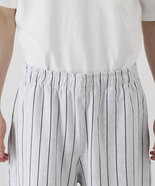 JOURNAL STANDARD(ジャーナルスタンダード)の「【YALE×JOURNAL STANDARD】別注トレーニングショーツ(その他パンツ・メンズ・グレー/ライトグレー・MEDIUM/LARGE)」の8枚目の写真