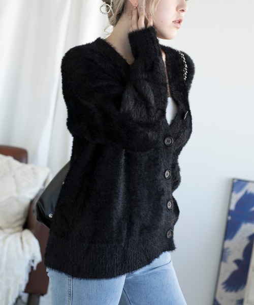 aimoha(アイモハ)の「ふわふわシャギーカーディガン (AW)(カーディガン/ボレロ・レディース・ベージュ/ブラック/ダークグレー/カーキ・FREE)」の2枚目の写真