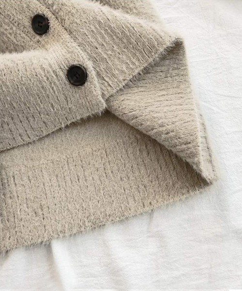 aimoha(アイモハ)の「ふわふわシャギーカーディガン (AW)(カーディガン/ボレロ・レディース・ベージュ/ブラック/ダークグレー/カーキ・FREE)」の8枚目の写真