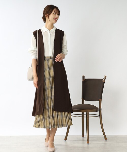 DRESKIP（ドレスキップ）の「◆異素材切り替えロングジレ（ベスト・レディース・ブルー/ブラック/ダークブラウン/サンドベージュ・00）」の16枚目の写真