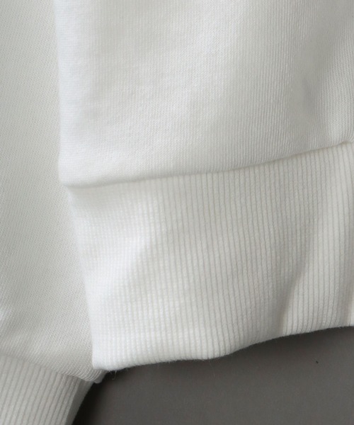 SITRY（シトリー）の「wide silhouette flower print sweat/ワイドシルエット フラワープリント スウェット/トレーナー（スウェット・メンズ・ブラック/オフホワイト・M/L）」の6枚目の写真