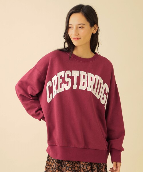 CB CRESTBRIDGE(シービークレストブリッジ)の「カレッジロゴ裏毛プルオーバー(Tシャツ/カットソー・レディース・ダークパープル/ワイン/ダークネイビー・M)」の3枚目の写真