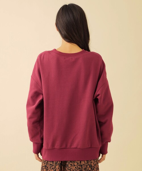CB CRESTBRIDGE(シービークレストブリッジ)の「カレッジロゴ裏毛プルオーバー(Tシャツ/カットソー・レディース・ダークパープル/ワイン/ダークネイビー・M)」の14枚目の写真