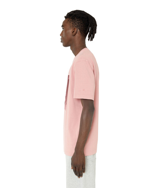 DIESEL(ディーゼル)の「メンズ Tシャツ デジタルフォト(Tシャツ/カットソー・メンズ・ホワイト/ピンク・SMALL/MEDIUM/LARGE/X-LARGE/XX-LARGE/X-SMALL/XXX-LARGE)」の11枚目の写真
