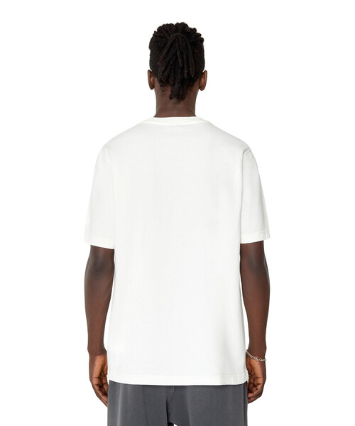 DIESEL(ディーゼル)の「メンズ Tシャツ デジタルフォト(Tシャツ/カットソー・メンズ・ホワイト/ピンク・SMALL/MEDIUM/LARGE/X-LARGE/XX-LARGE/X-SMALL/XXX-LARGE)」の8枚目の写真