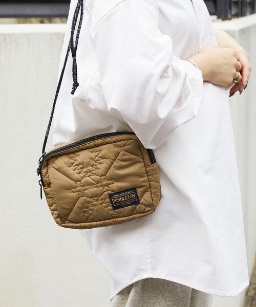 FREAK'S STORE（フリークスストア）の「【WEB限定】PENDLETON×FREAK'S STORE/ペンドルトン　別注QUILT SHOULDER BAG/キルトショルダーバッグ（ショルダーバッグ・レディース・ブラック/ベージュ/オリーブ・ONE SIZE）」の5枚目の写真