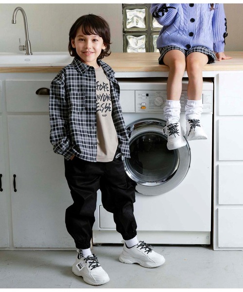 ANAP kids(アナップキッズ)の「チェックシャツ(シャツ/ブラウス・キッズ・ブラック/グレイッシュベージュ・120cm/110cm/130cm)」の6枚目の写真