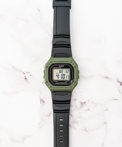 CASIO(カシオ)の「/CASIO(カシオ)/スクエア STANDARD DIGITAL(デジタル腕時計・メンズ・ネイビー/ブラック/オレンジ/レッド/カーキ・FREE)」の3枚目の写真