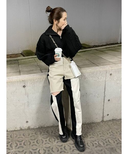 EVRIS（エヴリス）の「ハーフジップケーブルライトニットトップス（ニット/セーター・レディース・アイボリー/ブルー/ブラック/パープル・FREE）」の14枚目の写真