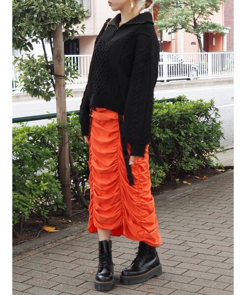 EVRIS（エヴリス）の「ハーフジップケーブルライトニットトップス（ニット/セーター・レディース・アイボリー/ブルー/ブラック/パープル・FREE）」の20枚目の写真