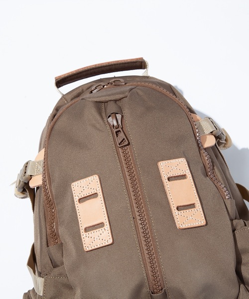 F/CE. (エフシーイー)の「F/CE. 950 TRAVEL BACKPACK S / エフシーイー 950トラベルバックパックS(バックパック/リュック・メンズ・ブラック/ブラウン系その他/オリーブ/グレー・FREE)」の16枚目の写真