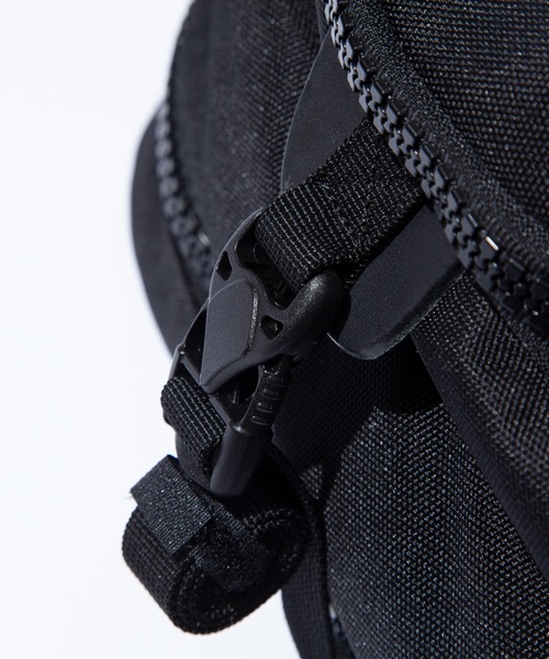 F/CE. (エフシーイー)の「F/CE. 950 TRAVEL BACKPACK S / エフシーイー 950トラベルバックパックS(バックパック/リュック・メンズ・ブラック/ブラウン系その他/オリーブ/グレー・FREE)」の7枚目の写真