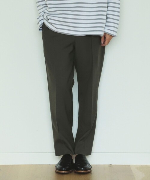 BEAMS LIGHTS（ビームスライツ）の「BEAMS LIGHTS / トロピカルウール 2プリーツ スラックス（スラックス・メンズ・グレー/オリーブ・0/2/3/4）」の6枚目の写真